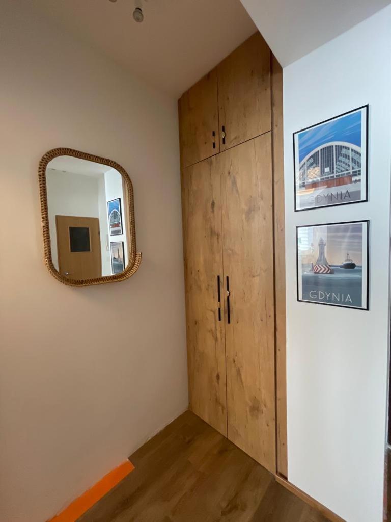 Rodzina W Centrum Gdyni Apartment Гдиня Екстериор снимка