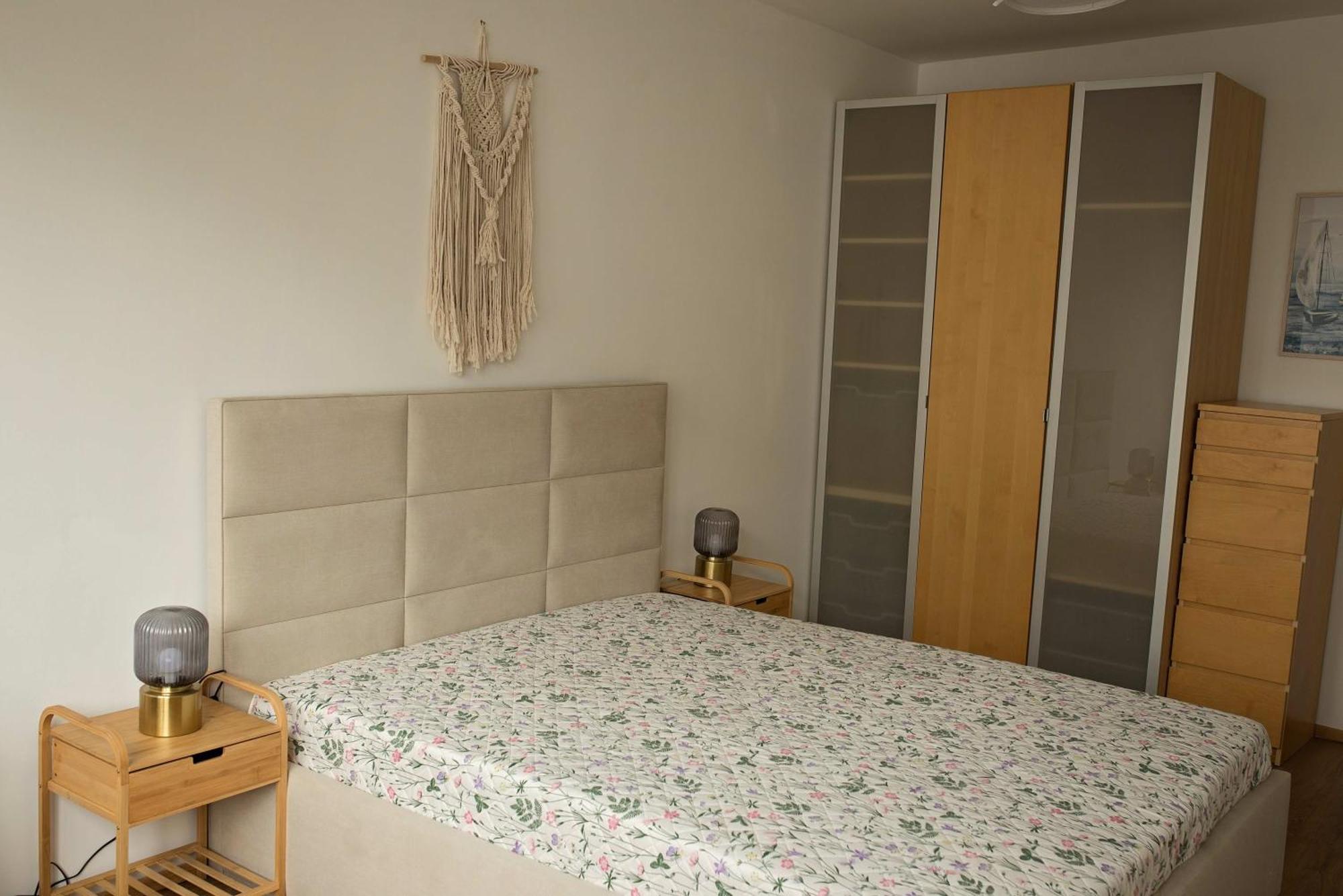 Rodzina W Centrum Gdyni Apartment Гдиня Екстериор снимка
